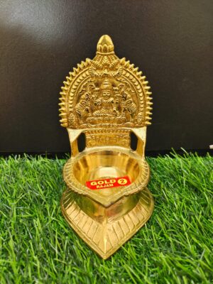 Gaja Lakshmi Vilaku Brass 4.5 inch