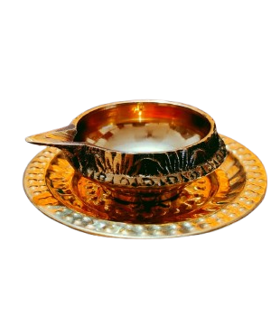 Kubera Vilak with plate [Medium] 1 set Brass