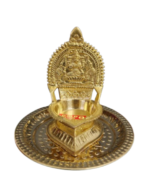 Gaja Lakshmi Vilaku 4.5 Inch With Plate [Brass]