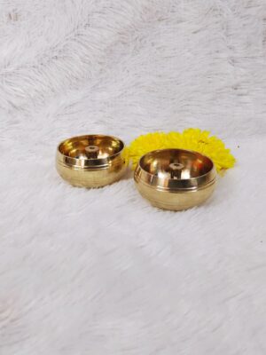 Nandha Vilakku [Brass] [2 Pcs] – Traditional Brass Oil Lamp for Pooja & Temple Use