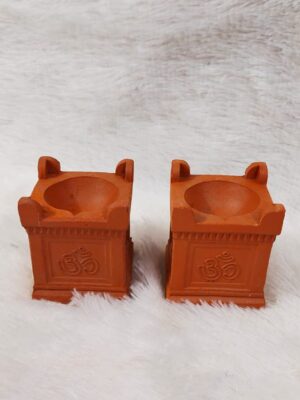 Terracotta Mada Vilakku [Terracotta] [2 Pcs] – Traditional Clay Deepam for Temple-Style Lighting
